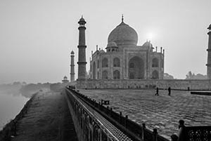  India B&W